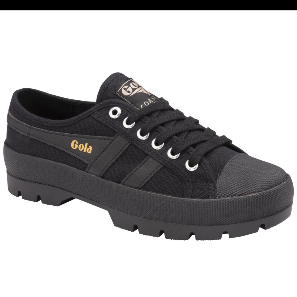 BNWT Gola Coastal Retro Sneakers!!